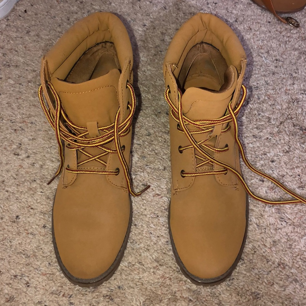 Madden Girl boots